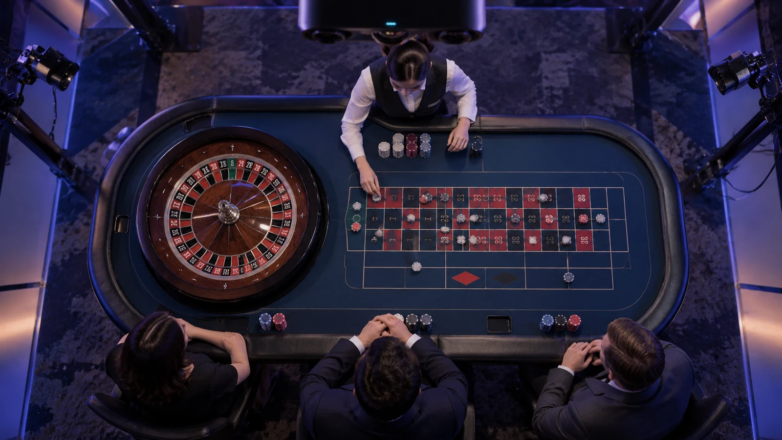 Several cameras observe a roulette table from calibrated angles.